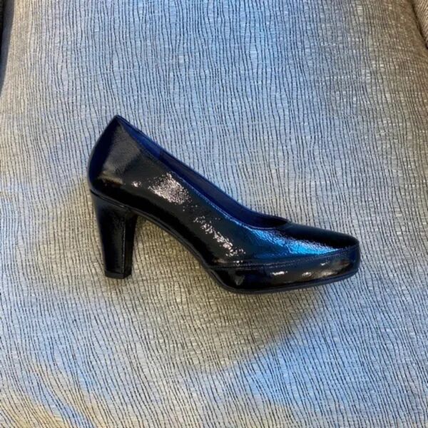 Escarpins Dorking vernis noir 